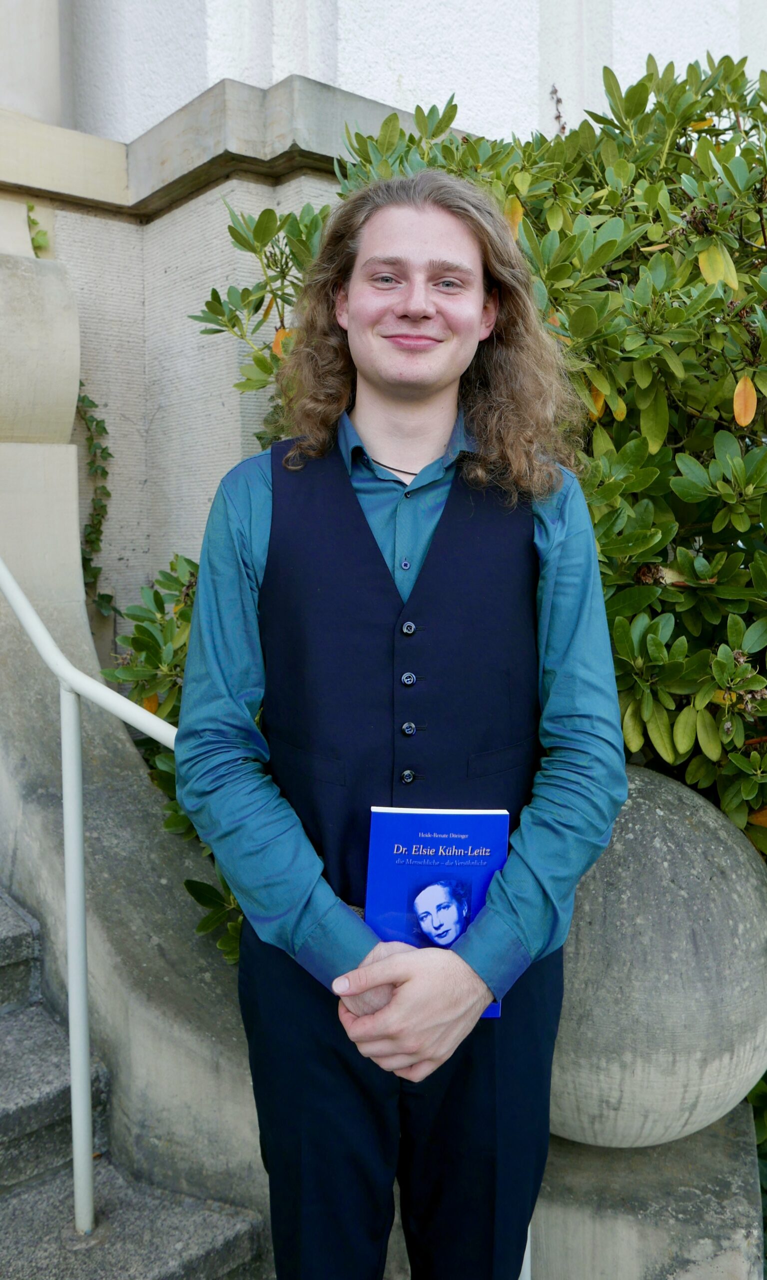 DO1120167 Boris Rupp, Lullu Kühle, Illia und Oleksandr Pototzky, Schulleiter Kai Uwe Schöler, Marie Isabelle Becker-Fellert © Wetzlarer Musikschule Lahn-Dill